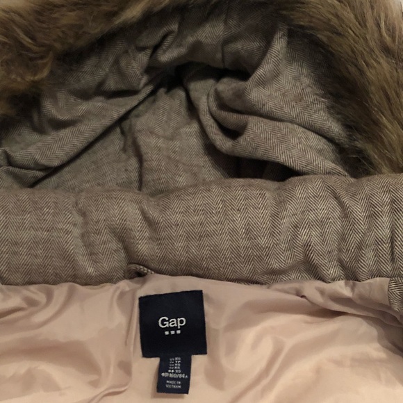 GAP Grey Vest with hood - Picture 6 of 7